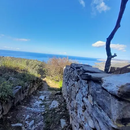View Vathia